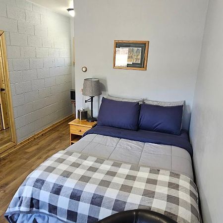Willard Munger Inn Дулут Экстерьер фото